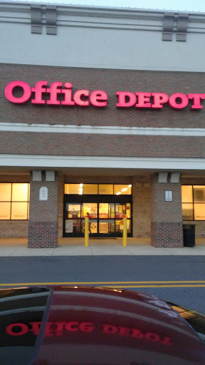 Office Supply Store «Office Depot», reviews and photos, 550 E Market St, Leesburg, VA 20176, USA