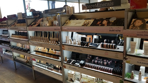 Hair Salon «Ulta Beauty», reviews and photos, 9270 Joliet Rd, Hodgkins, IL 60525, USA