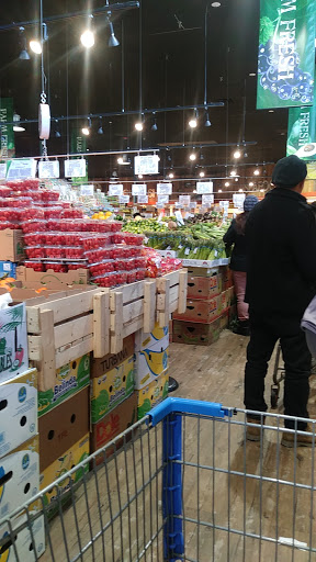 Supermarket «Golden Mango Supermarket», reviews and photos, 700 Suffolk Ave, Brentwood, NY 11717, USA