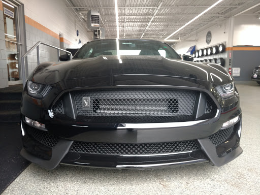 Ford Dealer «Arlington Heights Ford», reviews and photos, 801 W Dundee Rd, Arlington Heights, IL 60004, USA