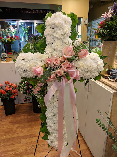 Florist «Almeidas Floral Designs», reviews and photos, 1200 Spruce St, Philadelphia, PA 19107, USA