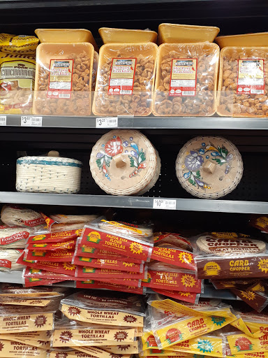 Grocery Store «Food King», reviews and photos, 2706 26th St, Lubbock, TX 79410, USA