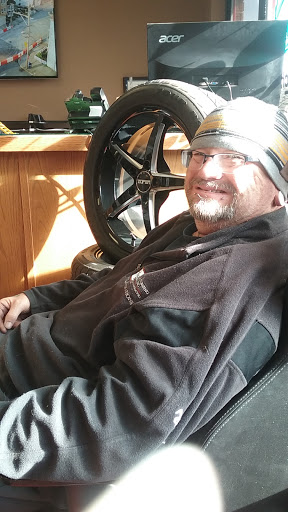 Tire Shop «H & H Tire», reviews and photos, 5770 US-85, Colorado Springs, CO 80911, USA