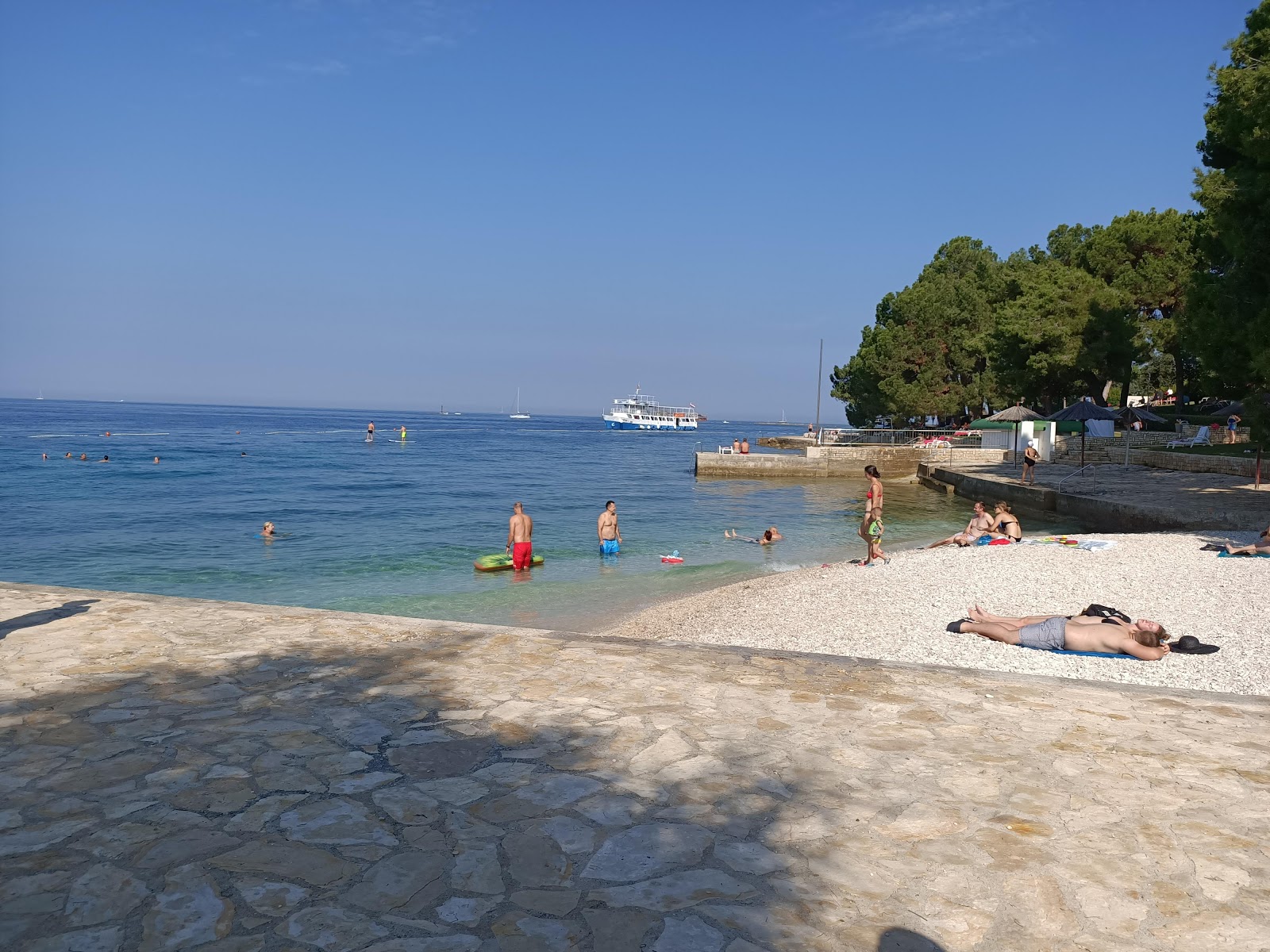 Photo de Perentium beach - recommandé pour les voyageurs en famille avec des enfants