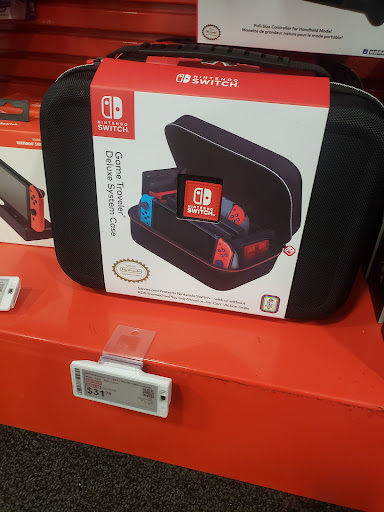 Electronics Store «Best Buy», reviews and photos, 3900 Tyler St, Riverside, CA 92503, USA