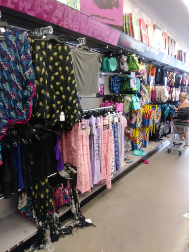 Variety Store «Five Below», reviews and photos, 846 Pelham Pkwy, Pelham, NY 10803, USA