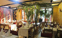 Atmosphère du Restaurant méditerranéen L'ILIADE à Paris - n°11