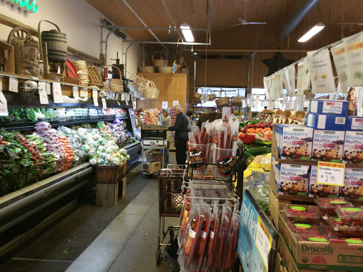 Grocery Store «Sun Plum Market», reviews and photos, 2740 Som Center Rd, Willoughby Hills, OH 44094, USA