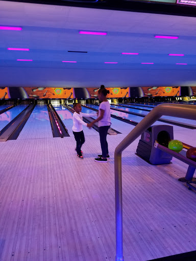 Shopping Mall «Southgate USA», reviews and photos, 20950 Libby Rd, Cleveland, OH 44137, USA