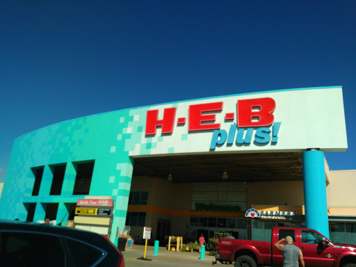 Grocery Store «H-E-B plus!», reviews and photos, 1145 Waldron Rd, Corpus Christi, TX 78418, USA