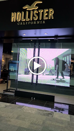 Clothing Store «Hollister Co.», reviews and photos, 250 Granite St #54, Braintree, MA 02184, USA