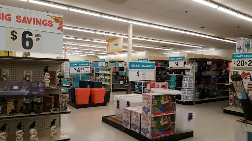 Discount Store «Big Lots», reviews and photos, 8950 MN-7, Minneapolis, MN 55426, USA
