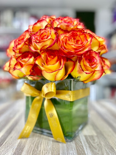 Florist «More Than Flowers», reviews and photos, 109 SE 2nd St, Miami, FL 33131, USA