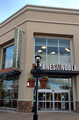 Book Store «Barnes & Noble», reviews and photos, 7227 SW Bridgeport Rd, Tigard, OR 97224, USA