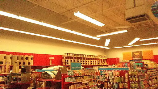 Pet Supply Store «Petco Animal Supplies», reviews and photos, 6425 Keizer Station Blvd, Keizer, OR 97303, USA