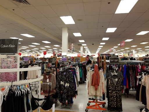 Department Store «T.J. Maxx», reviews and photos, 1 Worcester Rd, Framingham, MA 01701, USA