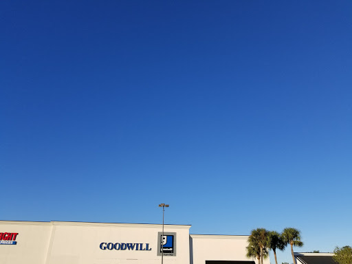 Thrift Store «Goodwill», reviews and photos