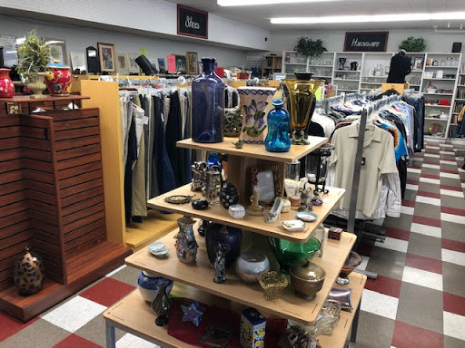 Thrift Store «Lodi House Thrift Store», reviews and photos, 221 W Lodi Ave, Lodi, CA 95240, USA