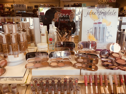 Beauty Supply Store «Planet Beauty Manhattan Beach», reviews and photos, 1590 Rosecrans Ave G, Manhattan Beach, CA 90266, USA
