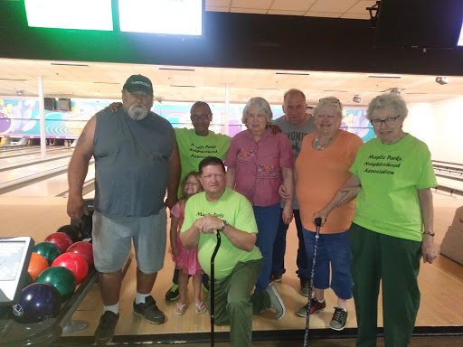 Bowling Alley «Eastbury Bowling Center», reviews and photos, 3000 Atlantic Blvd NE A, Canton, OH 44705, USA