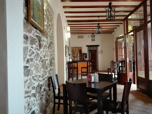 Información y opiniones sobre Restaurante La Muralla de Almadén De La Plata