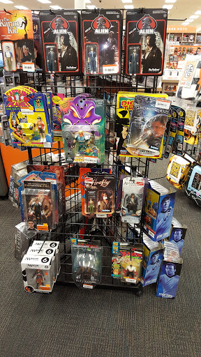 Used Book Store «2nd & Charles», reviews and photos, 401 US-190, Covington, LA 70433, USA