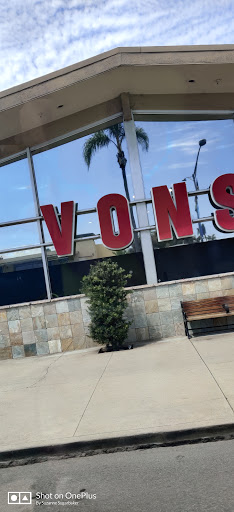 Grocery Store «Vons», reviews and photos, 868 Orange Ave, Coronado, CA 92118, USA