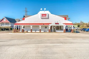 OYO Hotel Waco University Area/ I-35 image