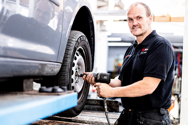 Anmeldelser af Din Bilpartner - Dansk Auto Service i Køge - Autoværksted