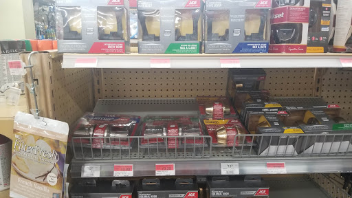 Hardware Store «Great Lakes Ace Hardware», reviews and photos, 600 Frandor Ave, Lansing, MI 48912, USA