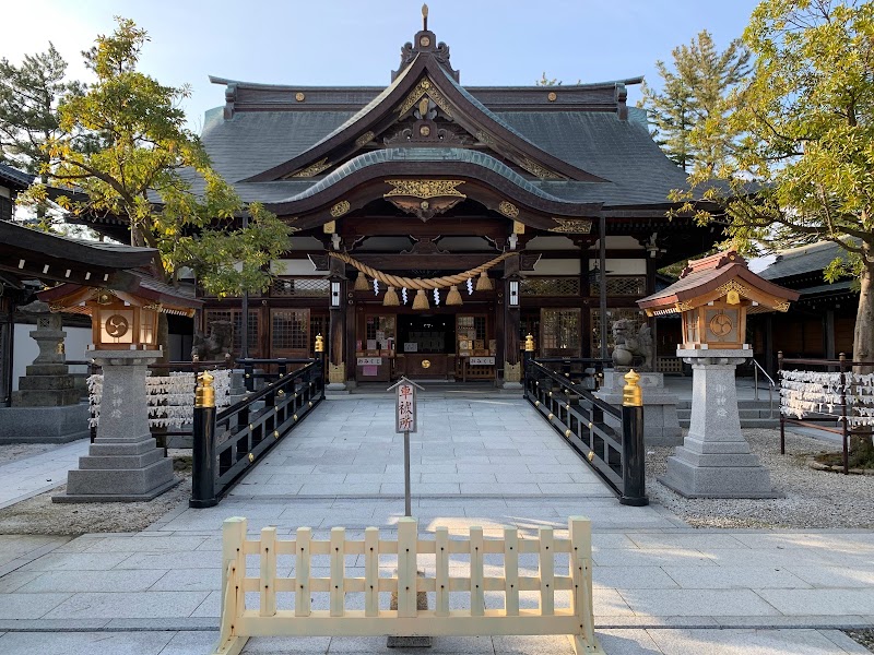 坂井神社