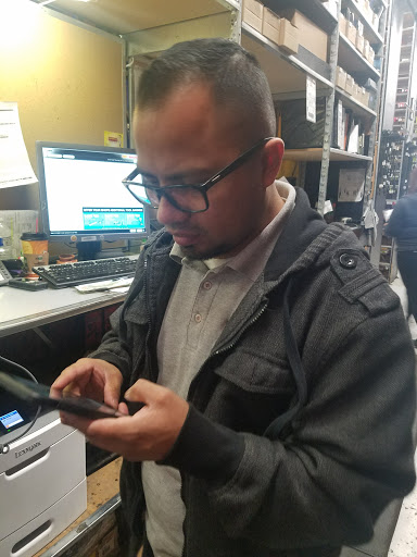 Auto Parts Store «AutoZone», reviews and photos, 2145 W Lincoln Ave, Anaheim, CA 92801, USA