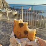 Photo n°1 de l'avis de Hudson.e fait le 21/12/2023 à 00:14 sur le  Il Discovolo La Spezia à Manarola