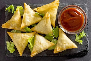 Photo n°11 de Amoureux de briyanaan à Melun ()