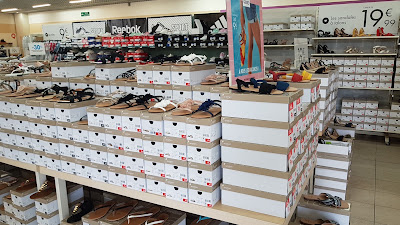 GEMO MILLAU Chaussures et Vêtements à Millau