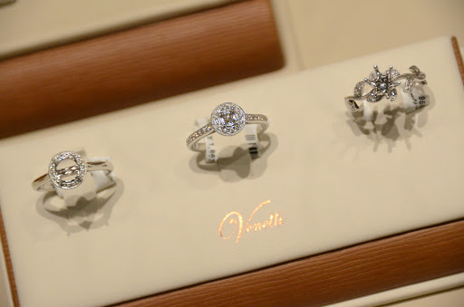 Jewelry Store «Williams Diamond Center», reviews and photos, 2823 London Rd # 4, Eau Claire, WI 54701, USA