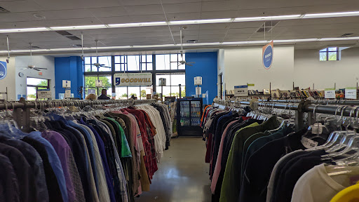 Thrift Store «Grand & Mountain View Goodwill Retail Store & Donation Center», reviews and photos, 14063 W Grand Ave, Surprise, AZ 85374, USA