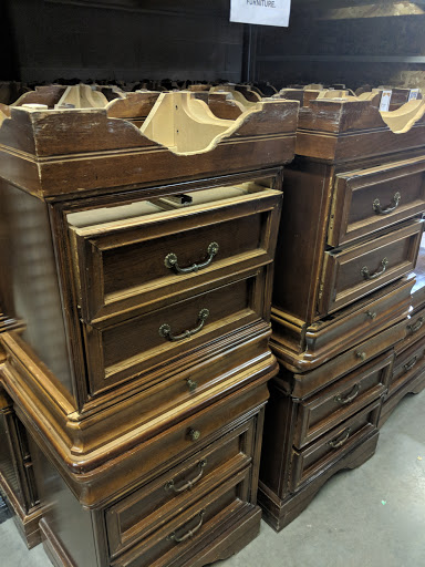 Furniture Store «Hotel Furniture Outlet & Liquidators», reviews and photos, 148 S Waverly Rd, Holland, MI 49423, USA