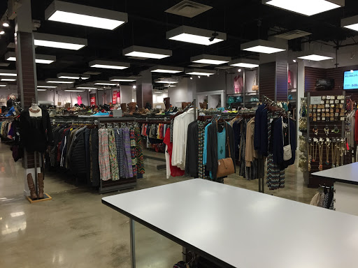 Clothing Store «Uptown Cheapskate», reviews and photos, 1038 Rockville Pike, Rockville, MD 20852, USA