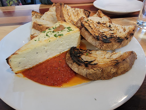 Italian Restaurant «La Bottega Cafe Deli Wine Shop», reviews and photos, 1905 Main St, Vancouver, WA 98660, USA