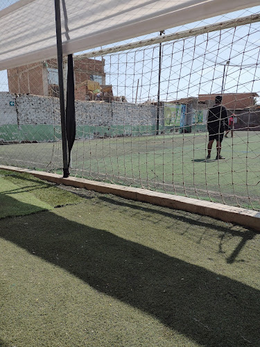 Opiniones de Futbol"El LOLO ALARCON" en Chiclayo - Campo de fútbol