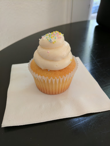 Bakery «Let Them Eat Cake», reviews and photos, 310 C St, Davis, CA 95616, USA