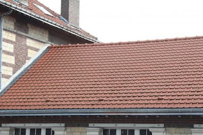 WEISS COUVERTURE NORMANDIE: Artisan couvreur Caen Étanchéité Réparation fuites Nettoyage toiture Traitement 14 Calvados à Troarn