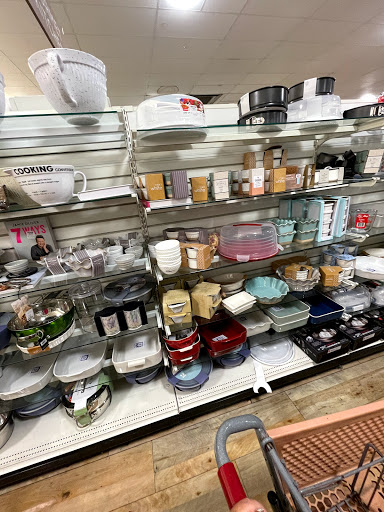 Department Store «HomeGoods», reviews and photos, 1945 W Lumsden Rd, Brandon, FL 33511, USA