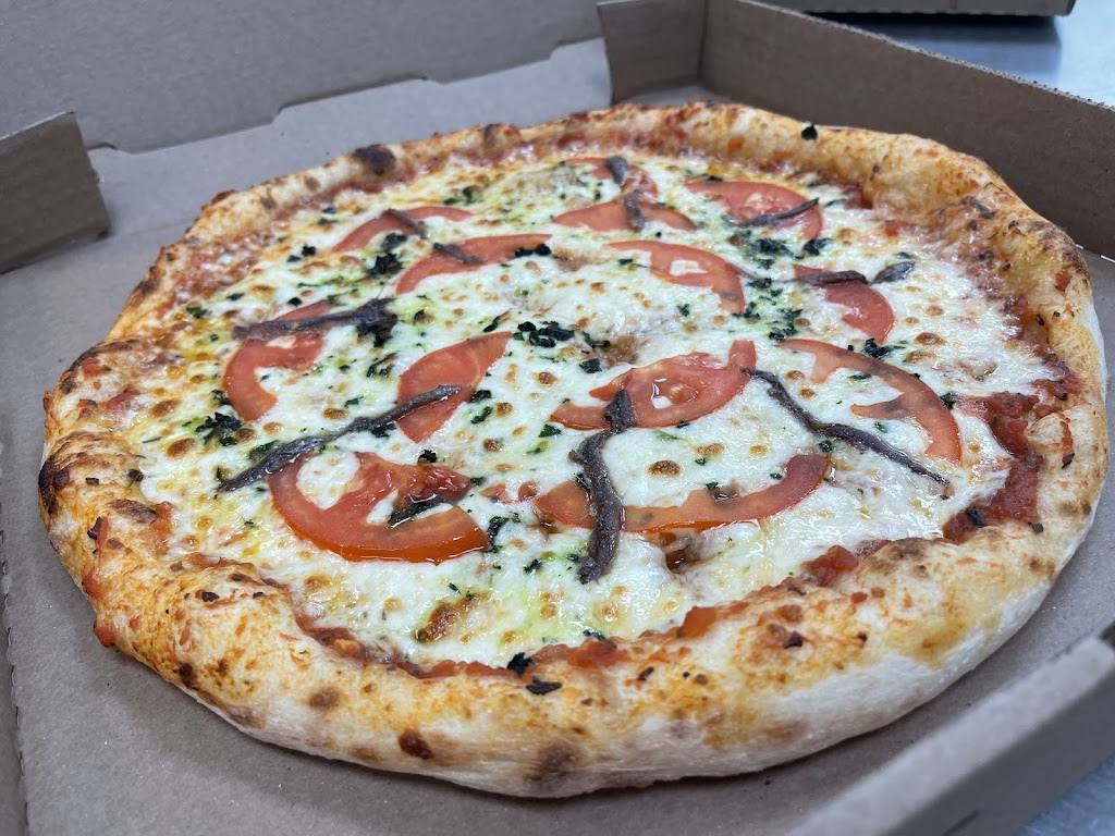 Matteo’s artisan pizza 84664