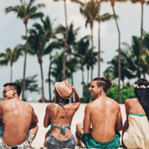 Tanning Salon «Coconuts Tanning, Spa, & Crush Smoothie Bar», reviews and photos, 825 Cromwell Ave, Rocky Hill, CT 06067, USA