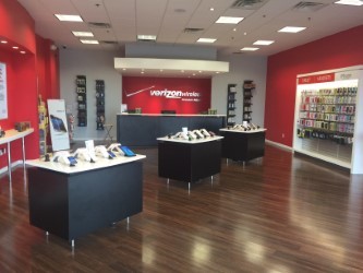 Cell Phone Store «Verizon Authorized Retailer, TCC», reviews and photos, 42 N West End Blvd, Quakertown, PA 18951, USA