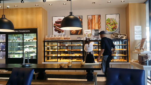 Shopping Mall «Redondo Shores Shopping Center», reviews and photos, 417 Pacific Coast Hwy, Redondo Beach, CA 90277, USA