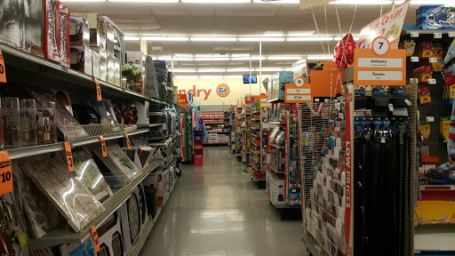 Dollar Store «FAMILY DOLLAR», reviews and photos, 2740 Valwood Pkwy #138, Farmers Branch, TX 75234, USA