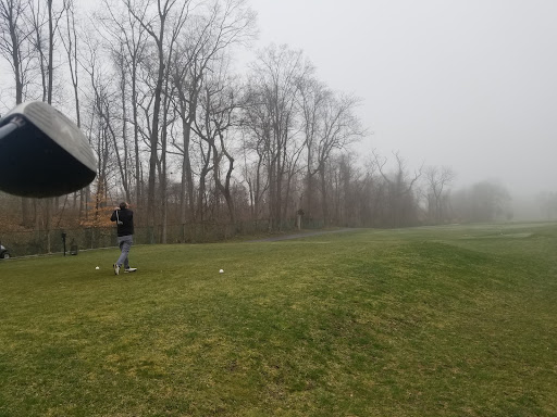 Golf Course «Maple Moor Golf Course», reviews and photos, 1128 North St, White Plains, NY 10605, USA